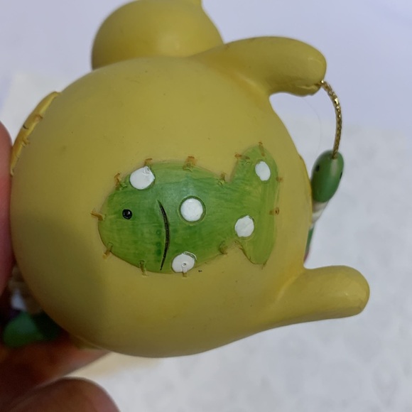 Fat cat w fish ornament - Picture 7 of 13